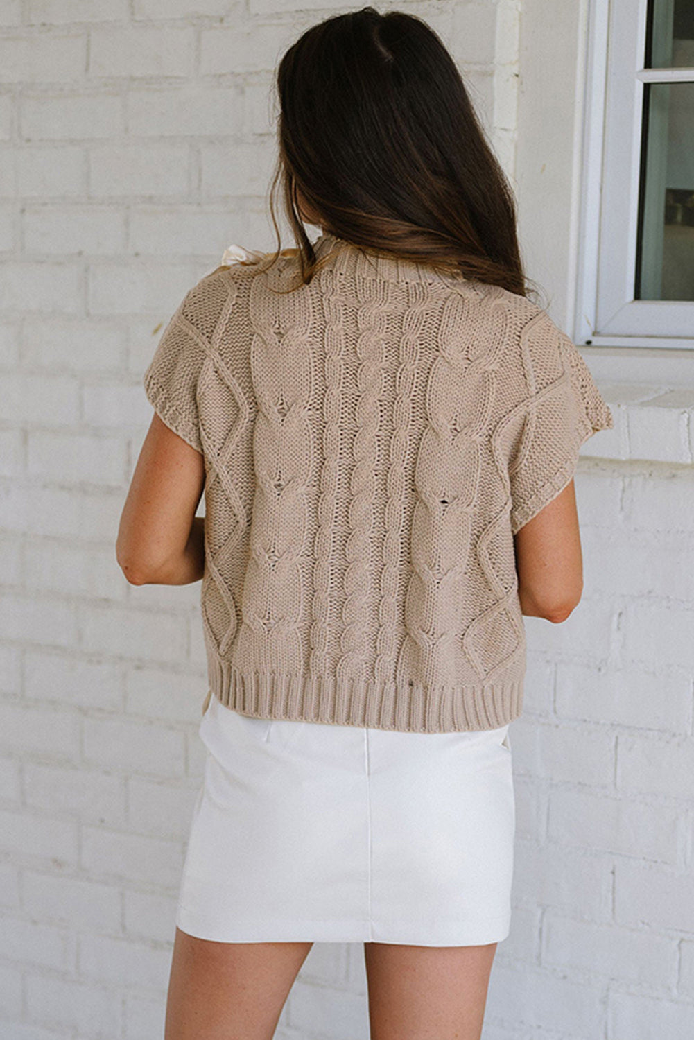 Chic Taupe Colorblocked Cable Knit Sweater with Satin Bow Detail