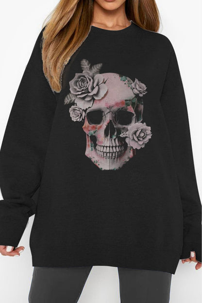 Skull graphic casual sweatshirt