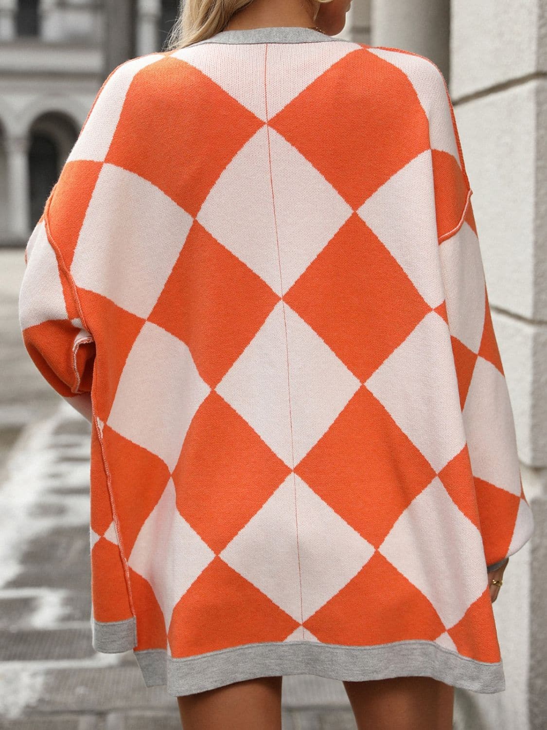 Checkered Dropped Shoulder Long Sleeve Cardigan.