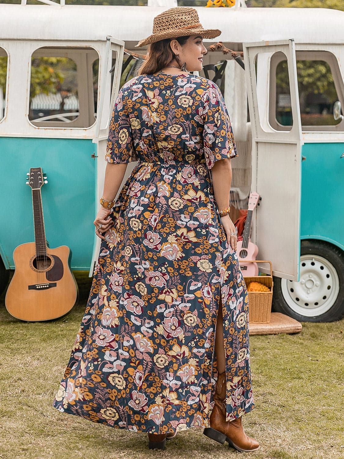 Floral V-Neck Short Sleeve Slit Dress.