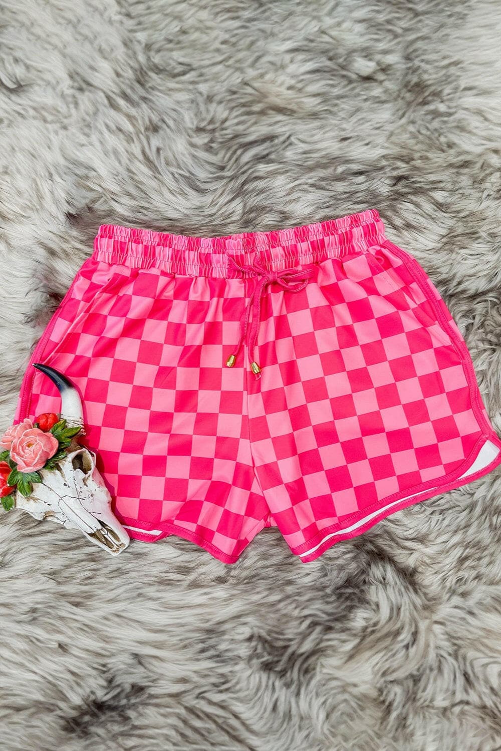 Drawstring Checkered Shorts with Pockets.