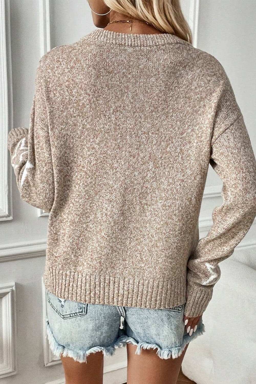 Star Round Neck Dropped Shoulder SweaterFeatures: Basic style
Stretch: No stretch
Material composition: 100% polyester
Care instructions: Machine wash cold. Tumble dry low.
Imported


Size
US
Bust
ShoulderLove Salve Star Round Neck Dropped Shoulder Sweaterknit tops