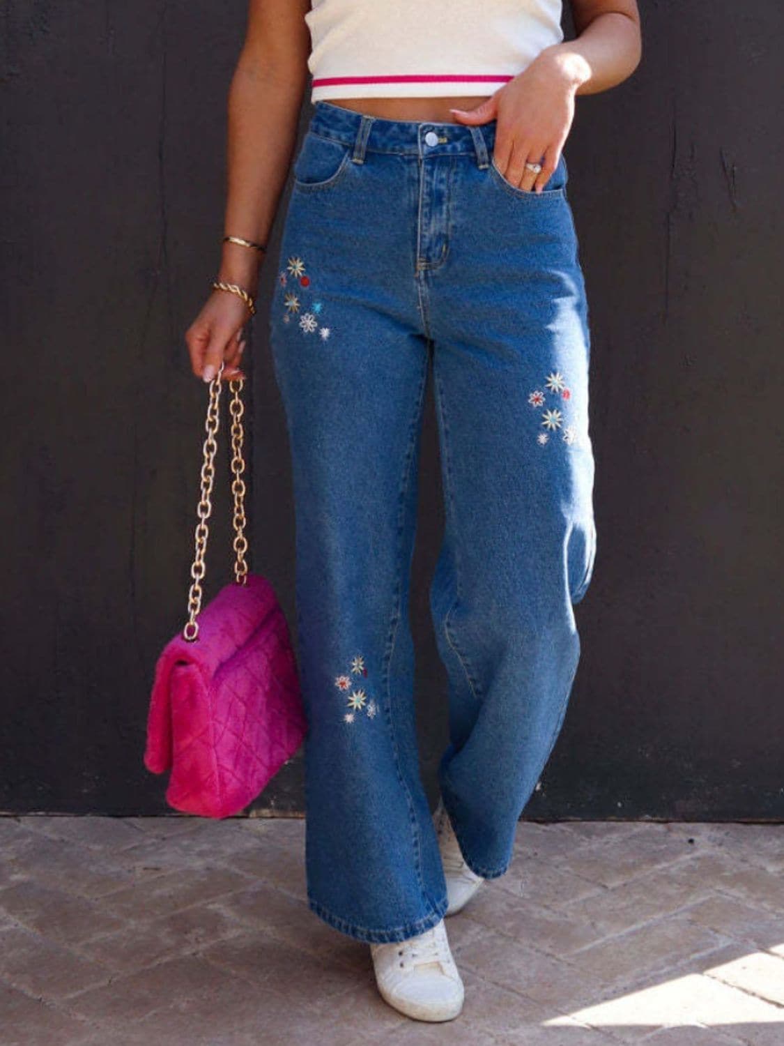 Embroidered Straight Jeans with Pockets.