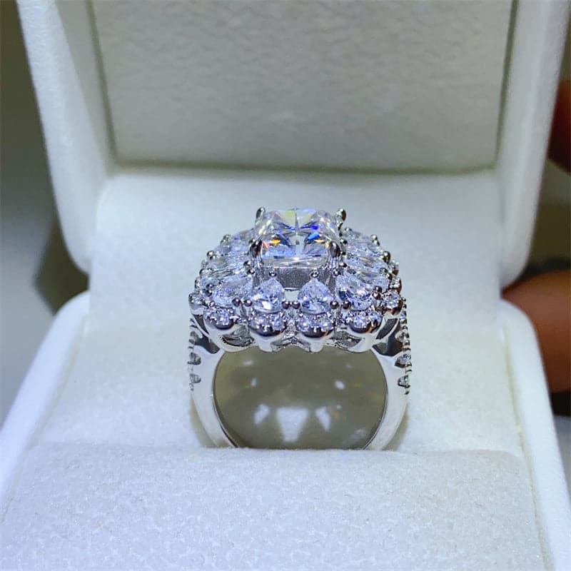 3 Carat Moissanite 925 Sterling Silver Ring.