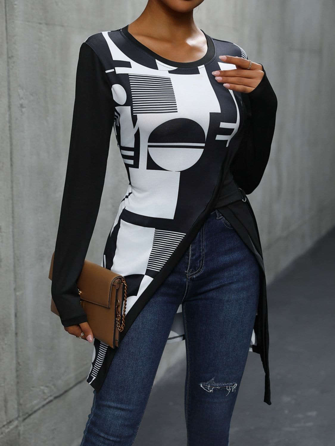 Geometric Round Neck Long Sleeve T-Shirt.