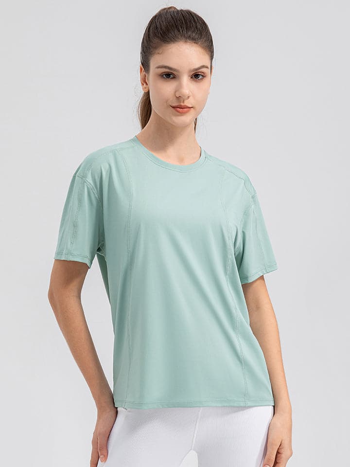 Round Neck Short Sleeve Active Top.