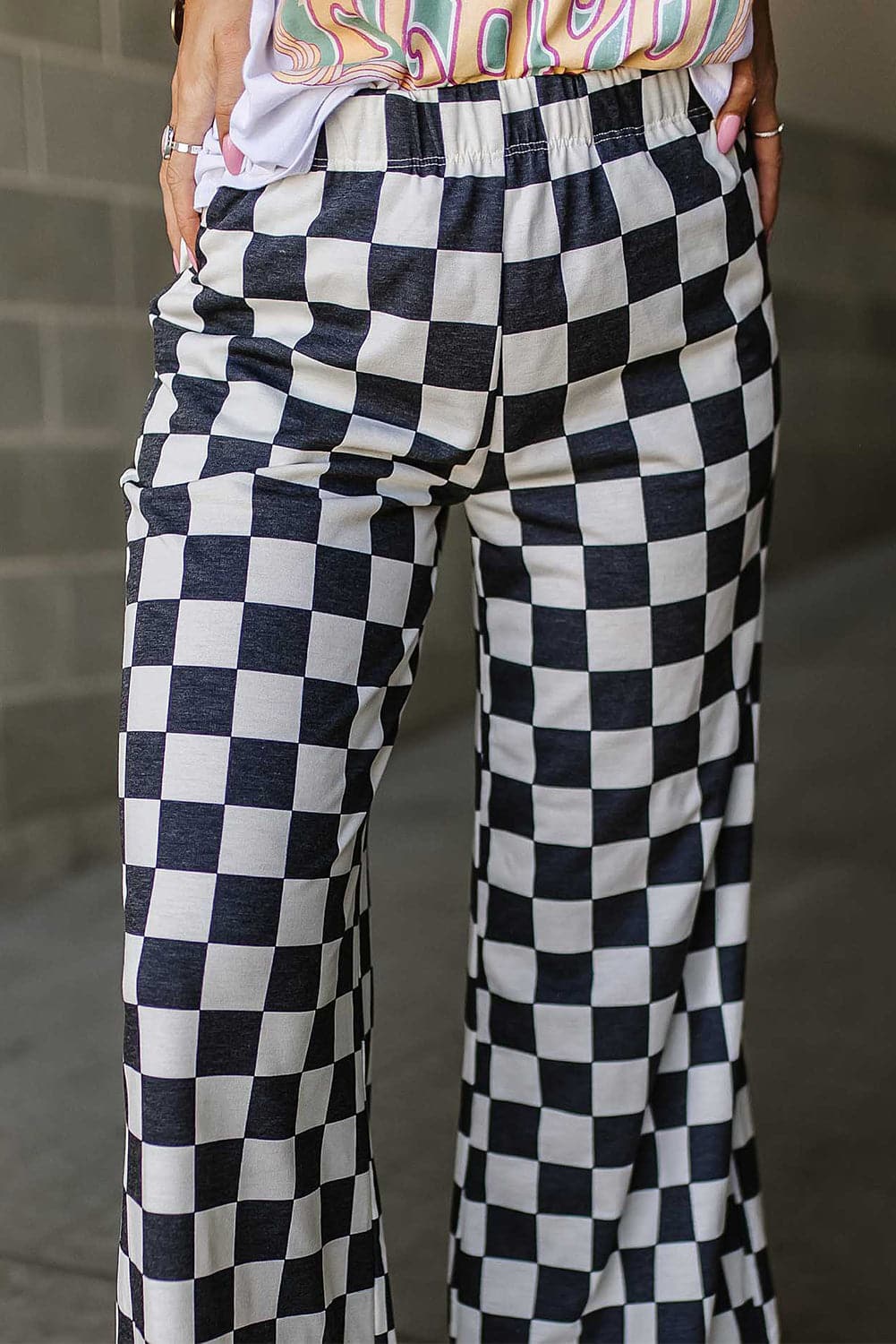 Checkered high-waisted wide leg trousers