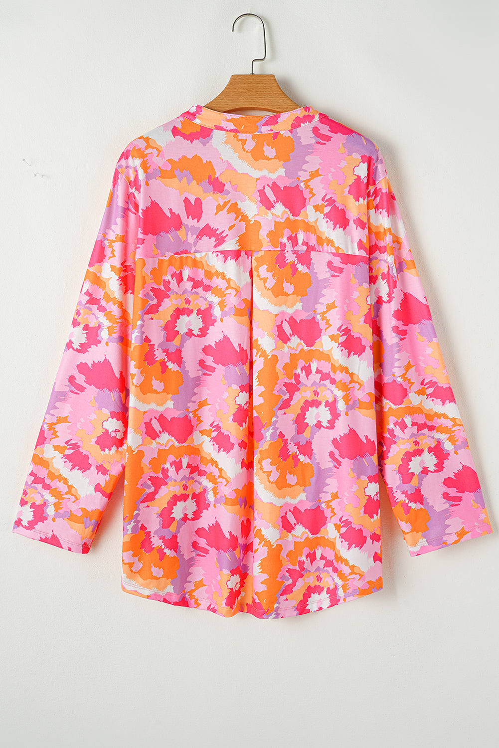 Chic pink floral plus size v neck blouse for effortless style