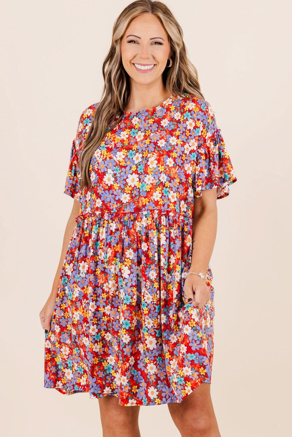 Floral Fantasy Plus Size Shift Dress with Short Ruffle Sleeves