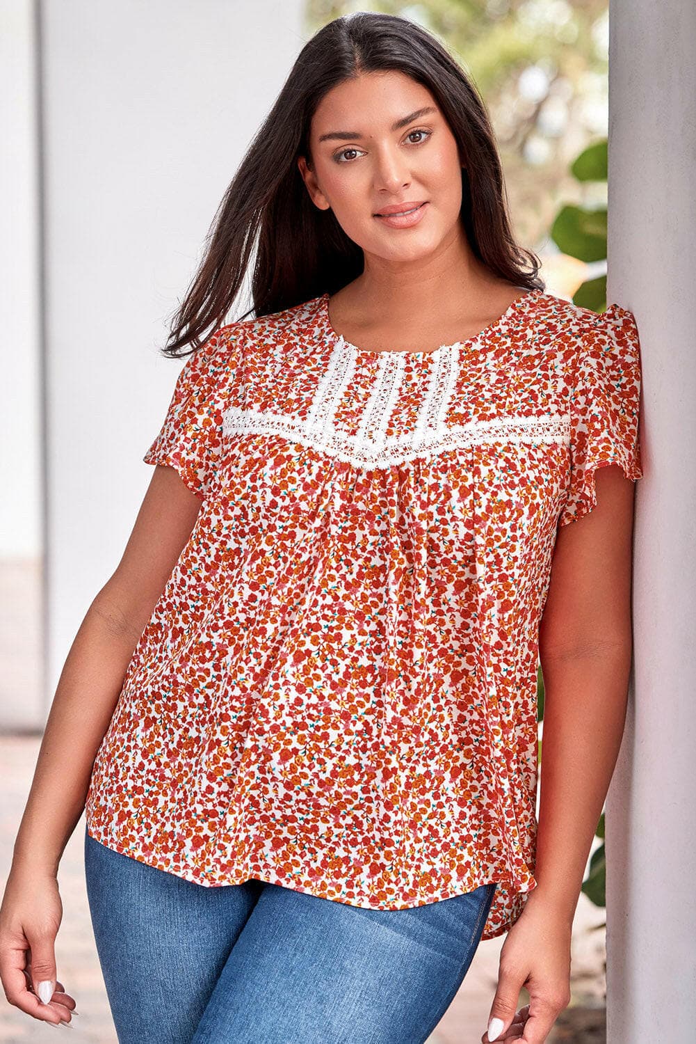 Plus Size Floral Lace Trim Round Neck BlousePlus Size Floral Lace Trim Round Neck Blouse
 
 
Pattern Type: Floral
 
Style: Casual, Chic
 
Features: Basic style
 
Neckline: Round neck
 
Length: Regular
 
SleeveLove Salve Size Floral Lace Trim Round Neck Blouseplus