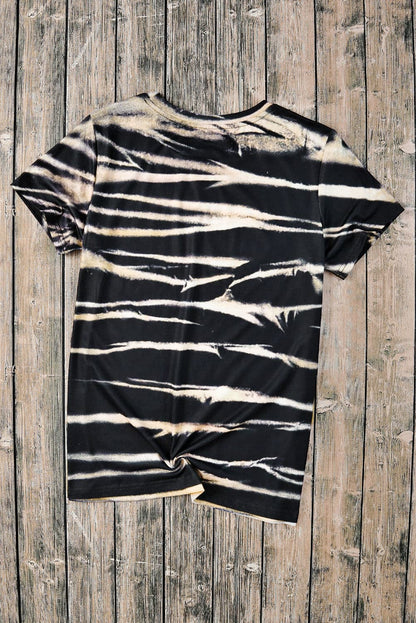 Graphic Round Neck Short Sleeve T-Shirt.