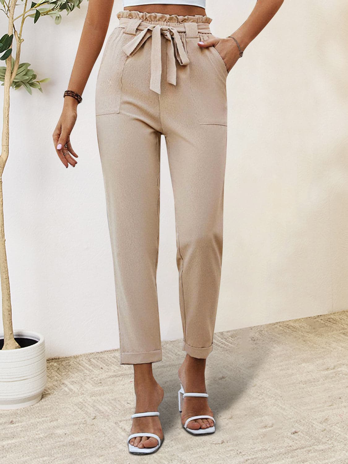 Tied Frill Pants with Pockets.