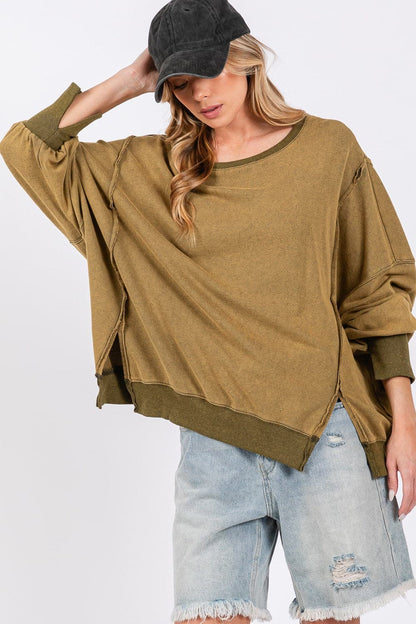 SAGE + FIG – Übergroßes Sweatshirt mit seitlichem Schlitz und Mineralwaschung