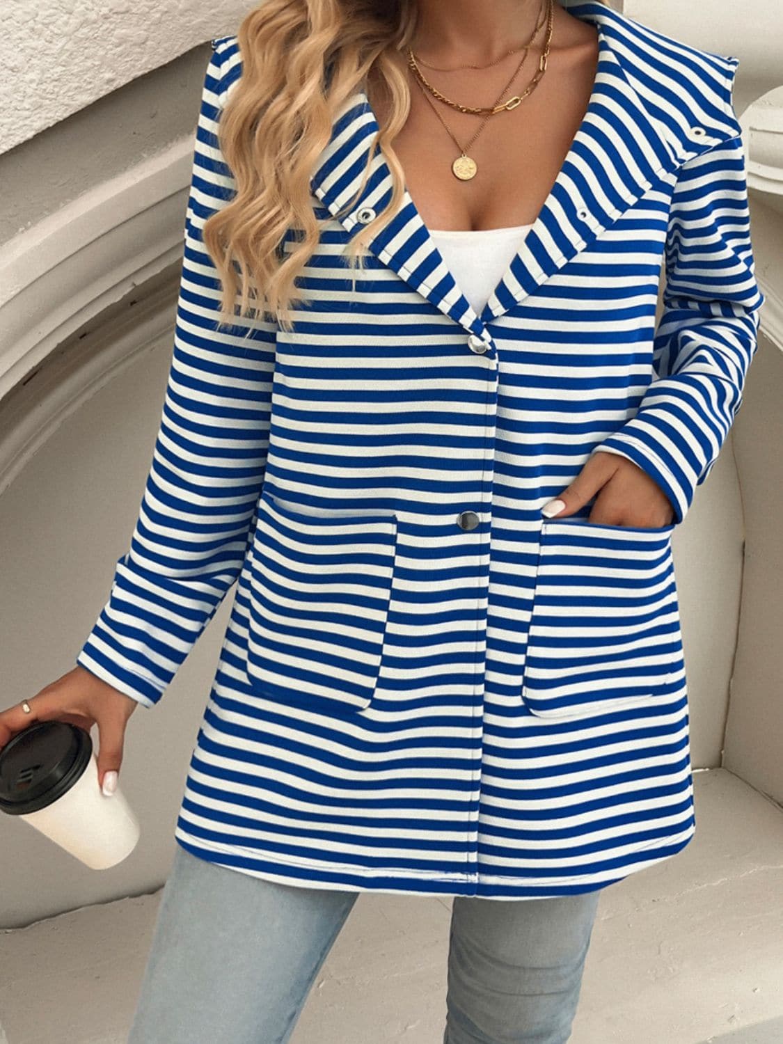 Chic hooded striped jacket