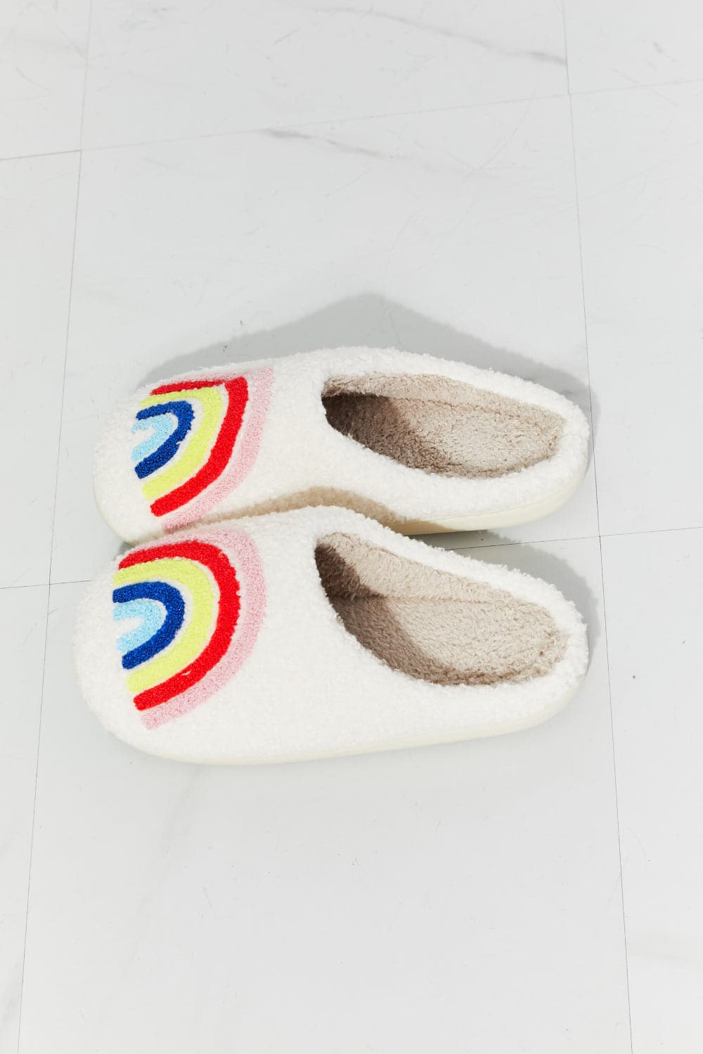 MMShoes Rainbow Plush Slipper.