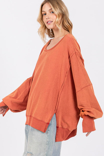 Mineral wash oversized sweatshirt with stylish side slits