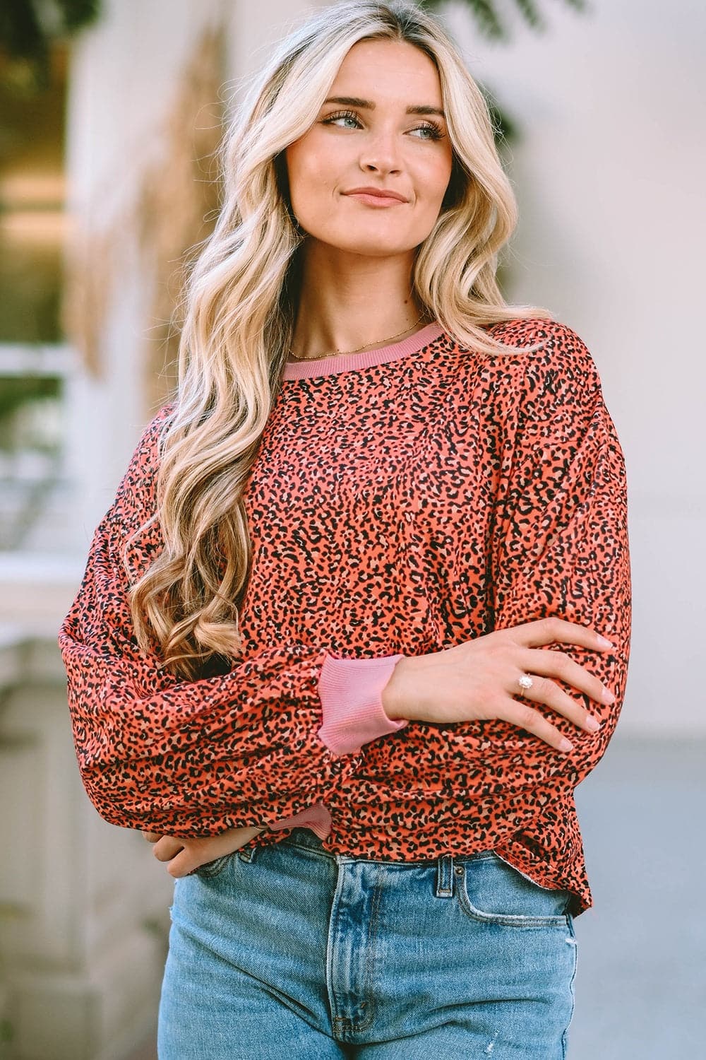 Leopard Round Neck Long Sleeve Sweatshirt.