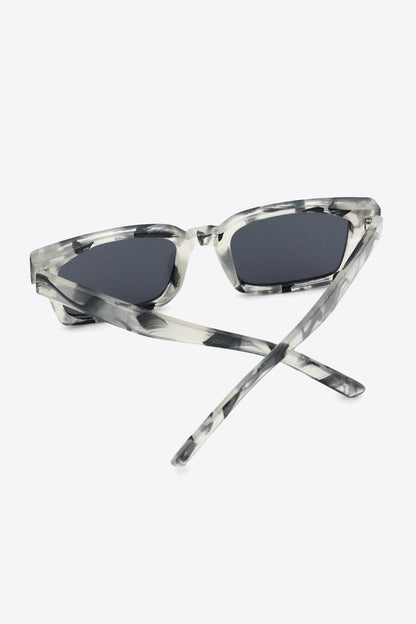 UV400 Polycarbonate Square Sunglasses.