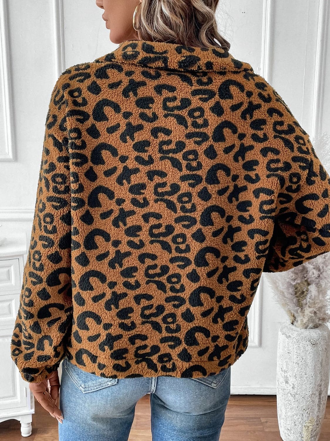 Leopard print zip-up long sleeve sweatshirt