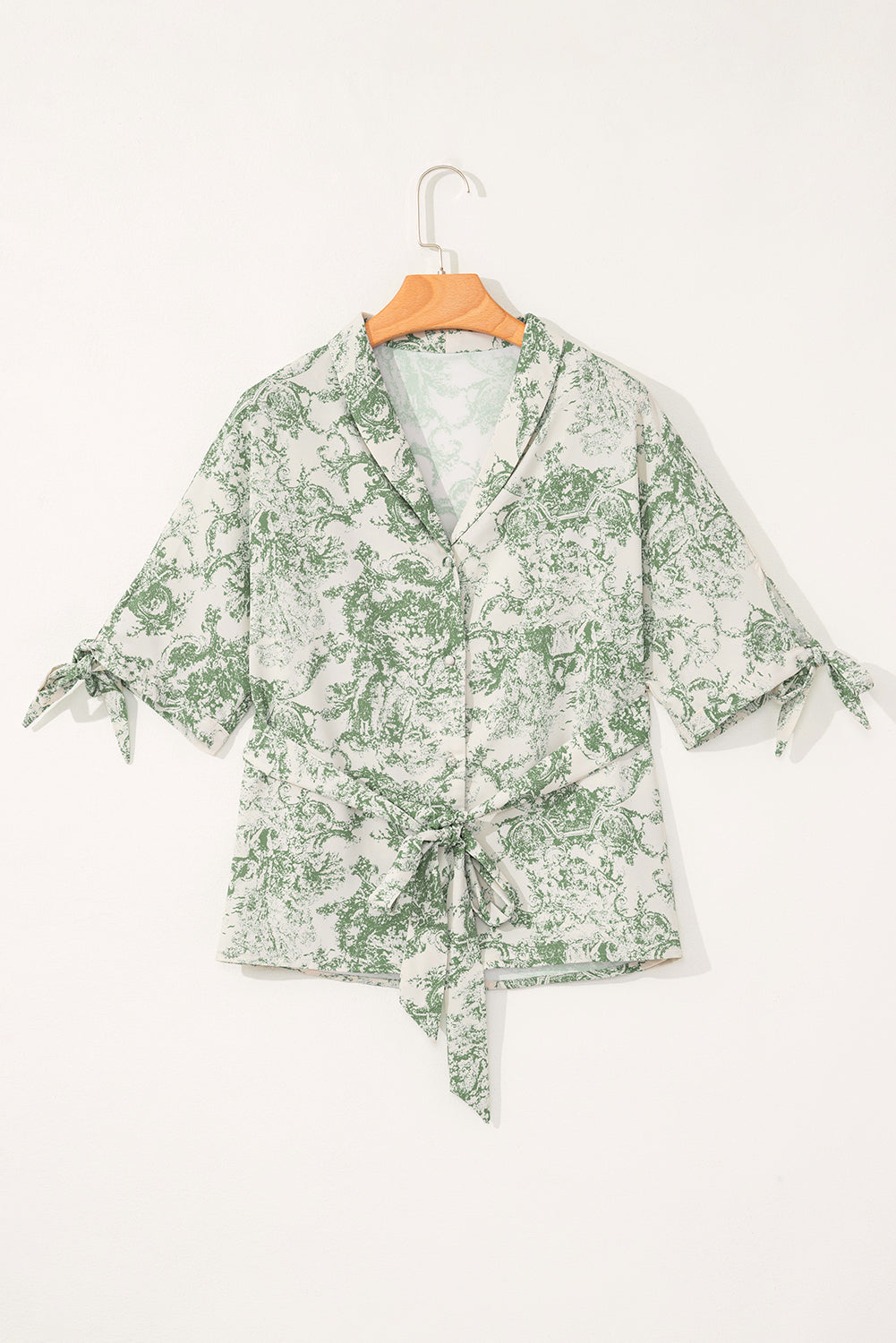 Nature-Inspired Green Print 3/4 Sleeve Sash Shirt