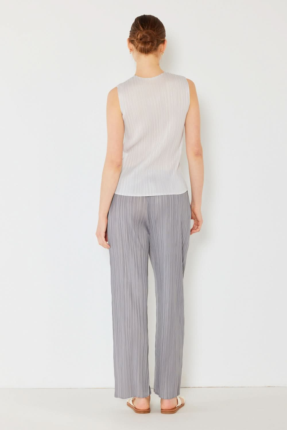 Elegant Pleated Elastic-Waist Straight-Leg Pants for Versatile Styling