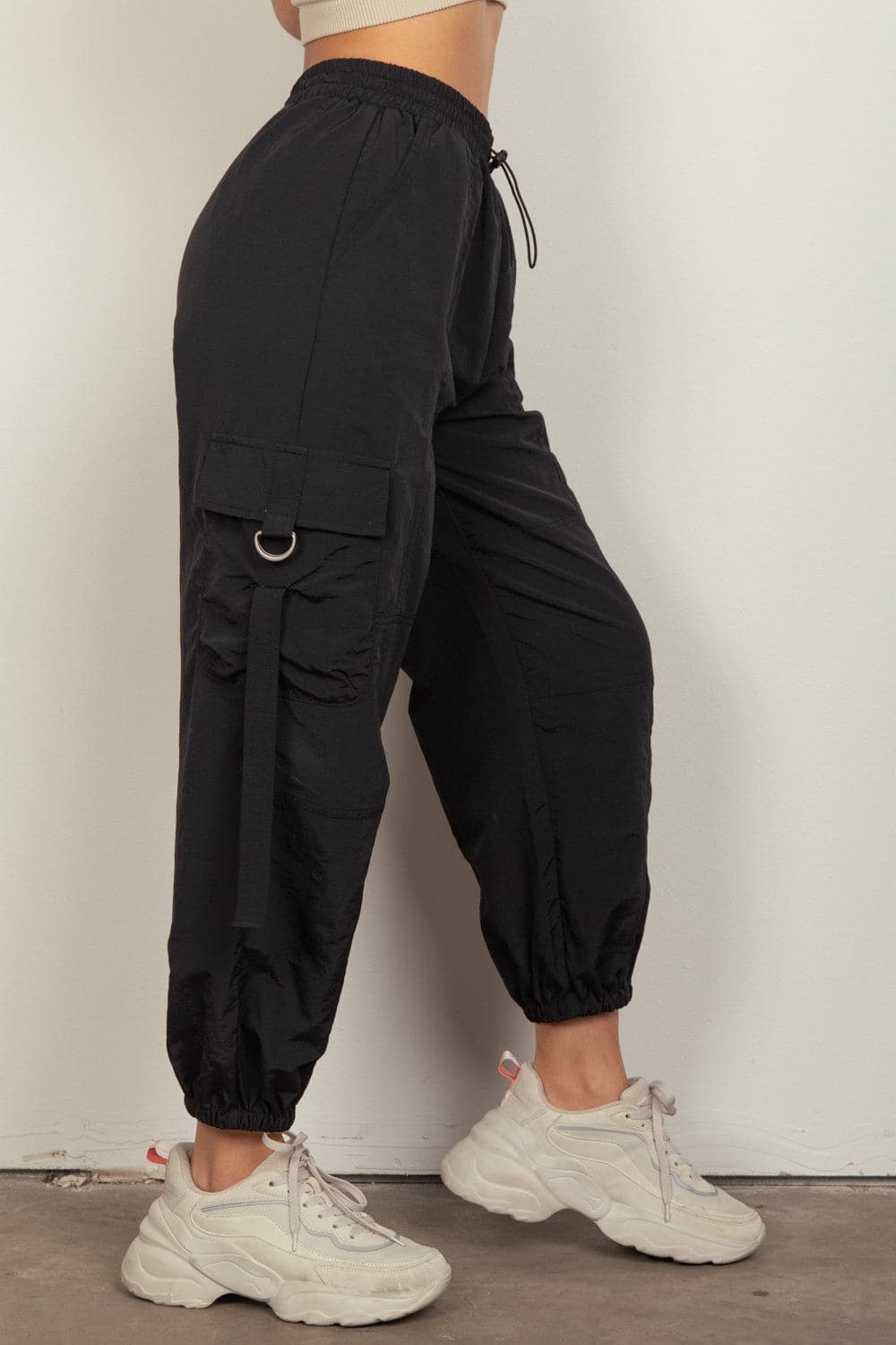 VERY J Elastic Waist Woven Cargo Pants.