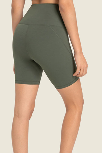 Seamless High-Rise Wide Waistband Biker Shorts.