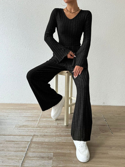 Chic ribbed V-neck long sleeve top and pocketed lounge pants set