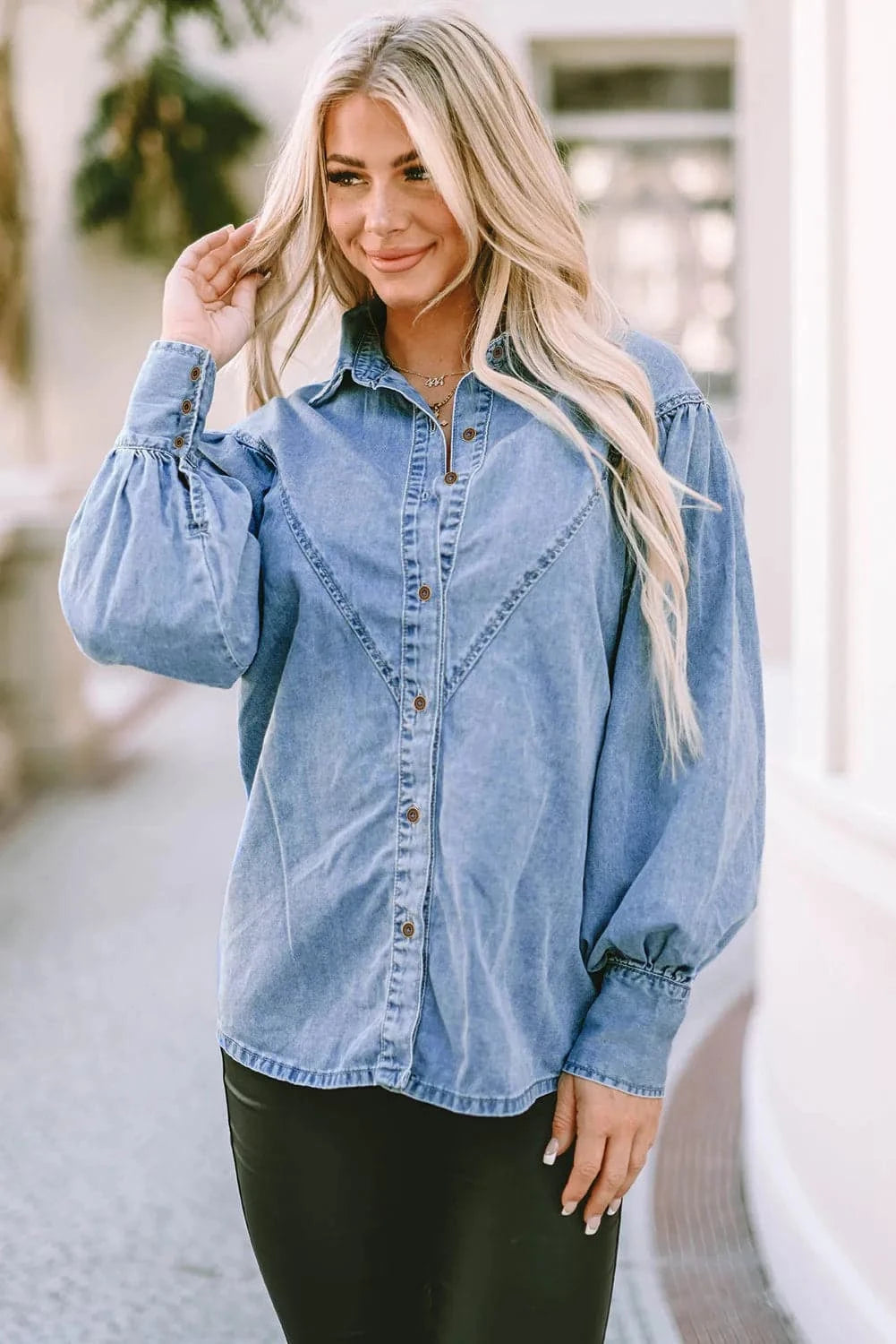 Stylish collared denim top with lantern sleeves