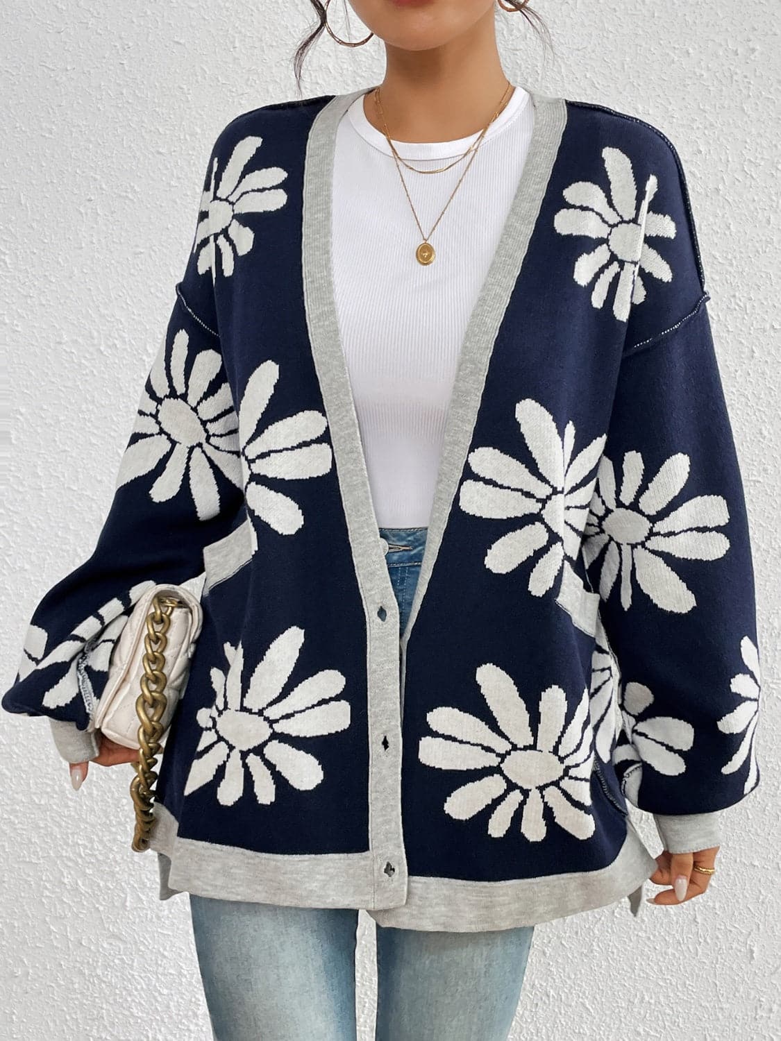 Contrast Dropped Shoulder Long Sleeve Cardigan.