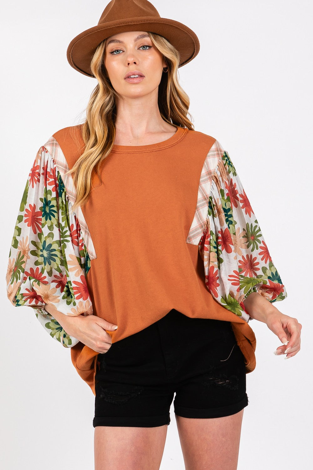 SAGE + FIG Full Size Printed Balloon Sleeve Contrast Top.