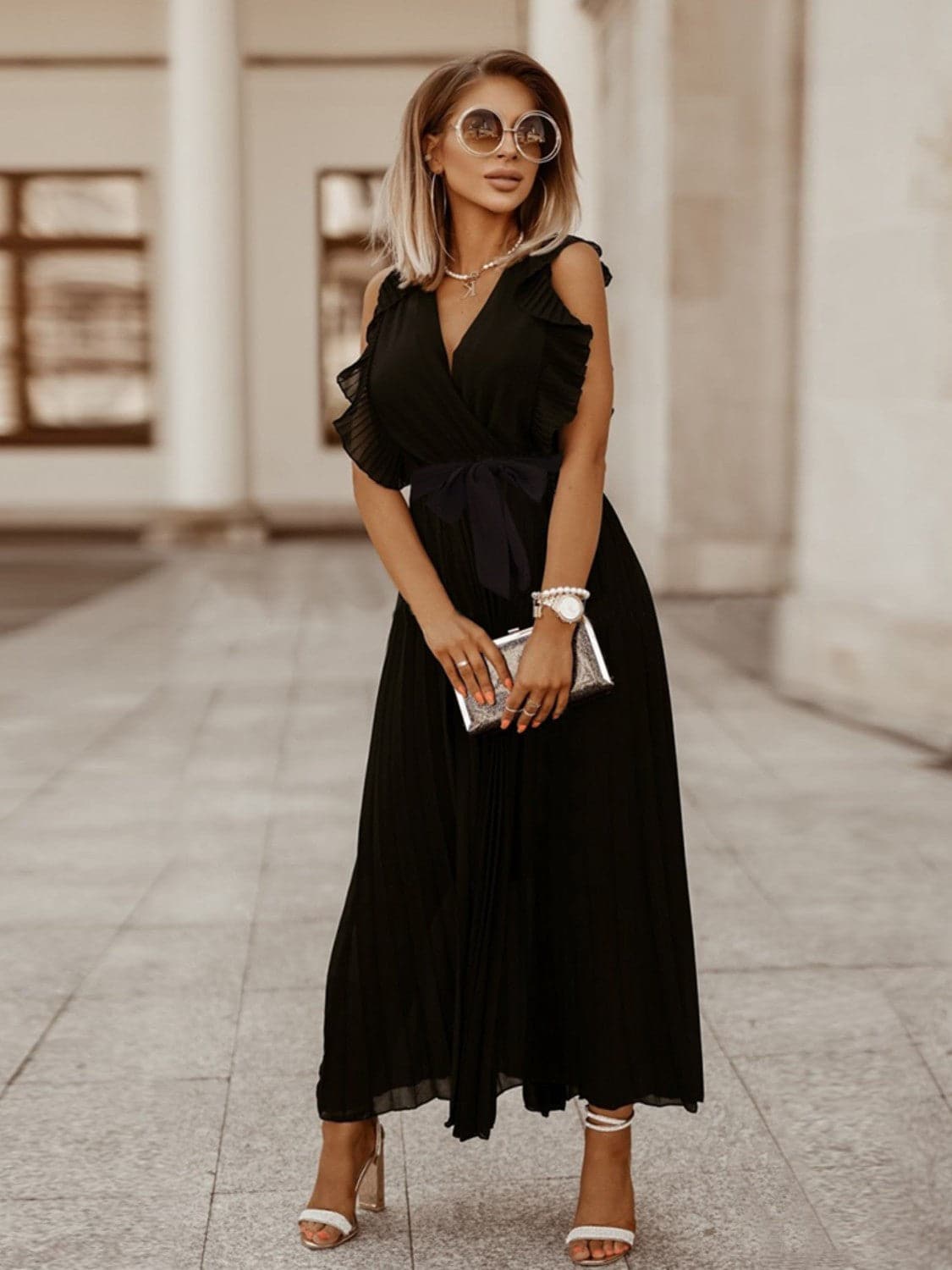 Tied Surplice Cap Sleeve Pleated Dress.