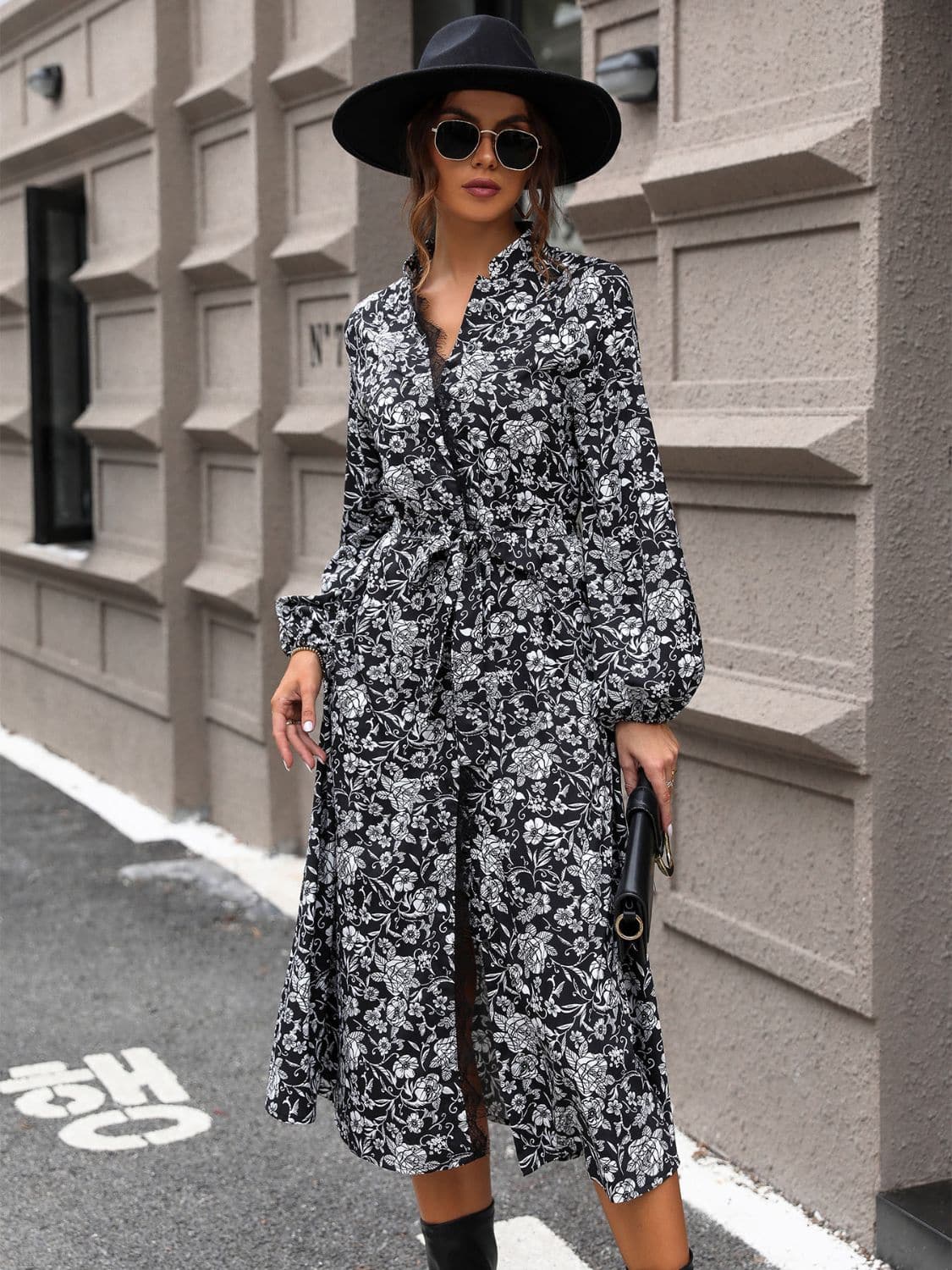 Lace Detail Printed Long Sleeve Midi Dress.