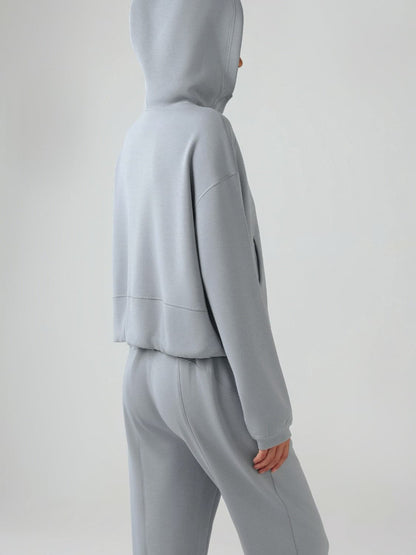 Hooded zip sweatshirt with pockets