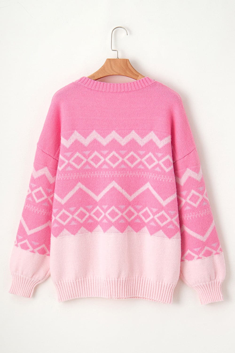 Cozy basic long sleeve sweater with round neck