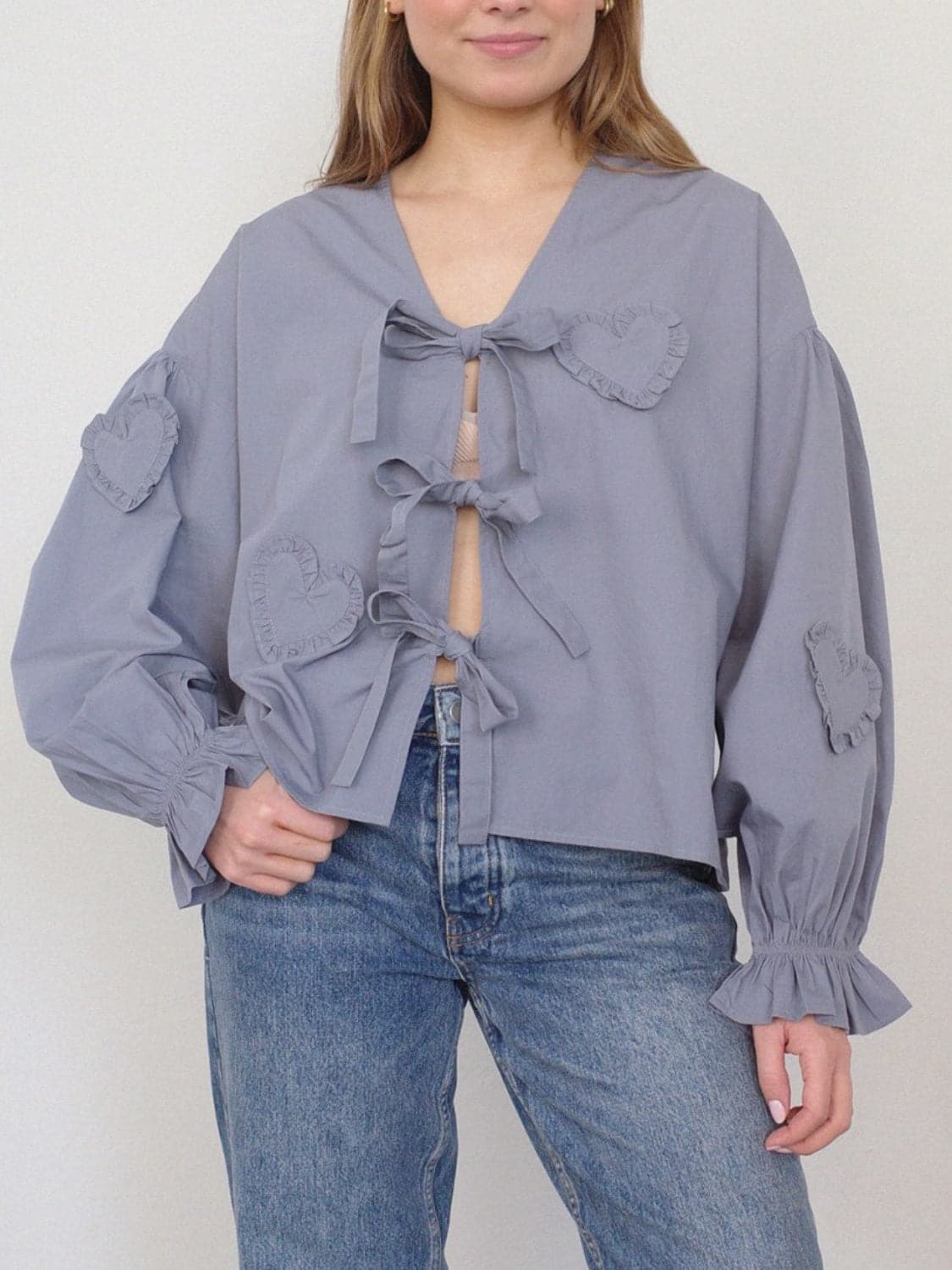 Chic tied ruffle sleeve top