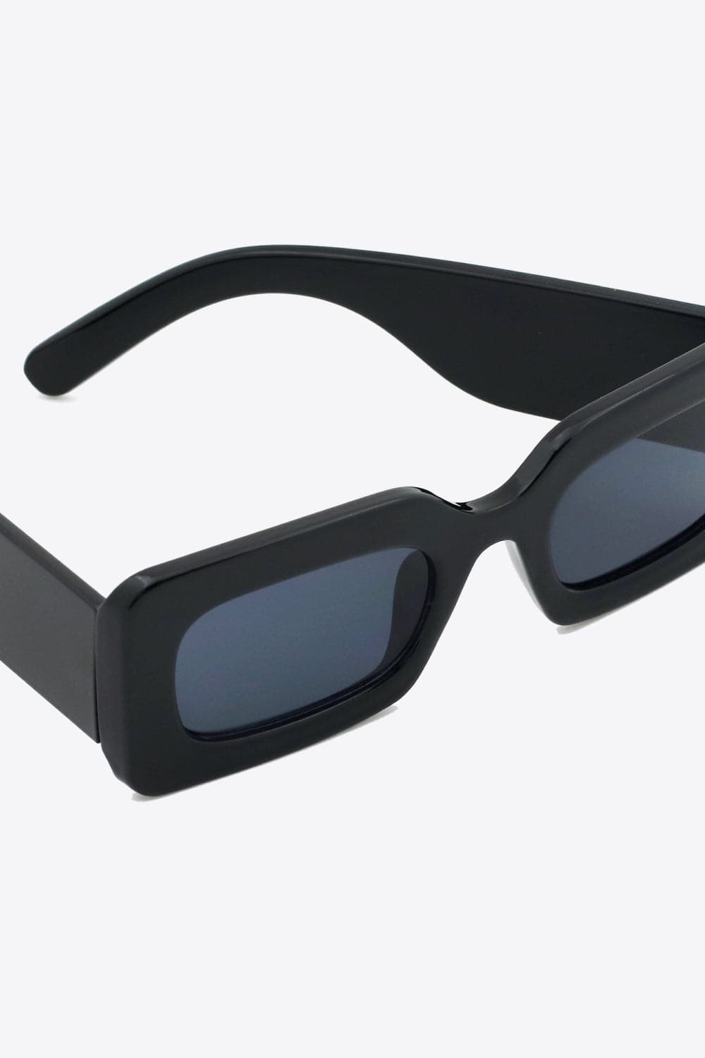 Polycarbonate Frame Rectangle Sunglasses.