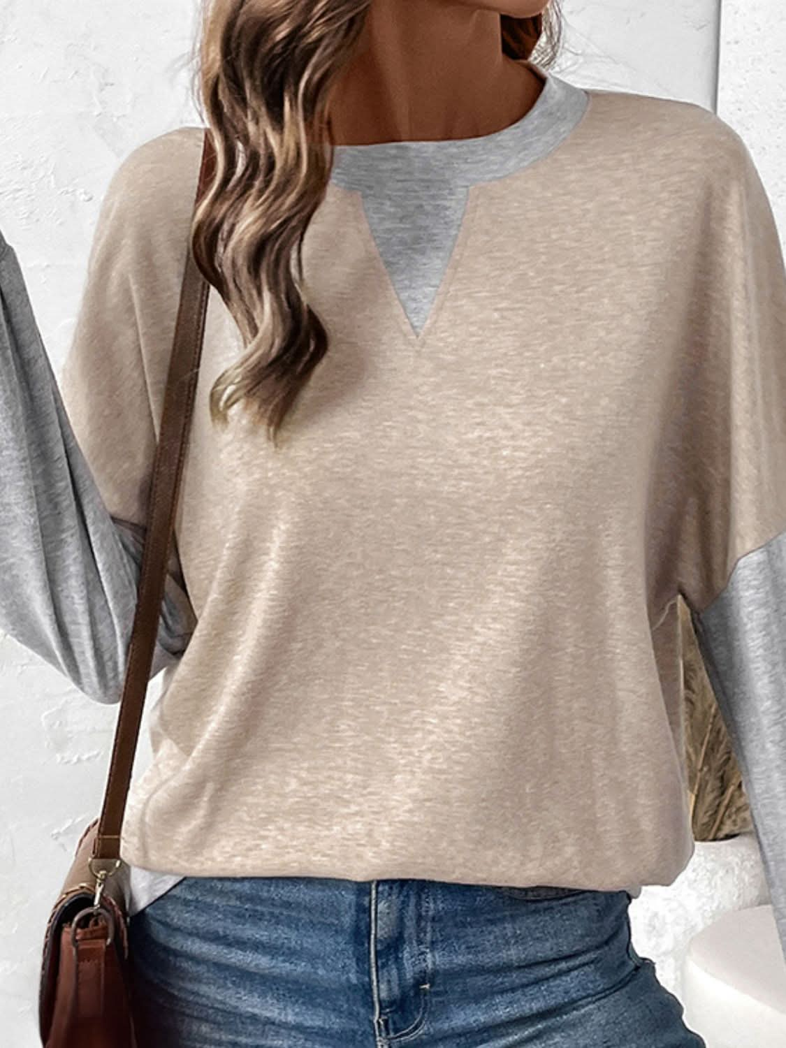 Chic contrast long sleeve tee with round neck