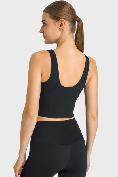 Feel Like Skin Highly Stretchy Cropped Sports Tank.