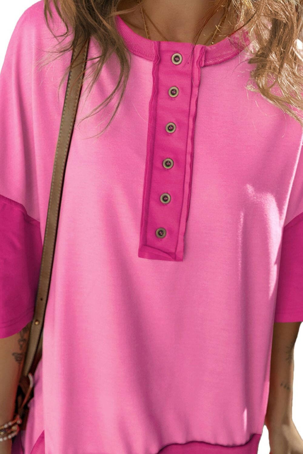 Exposed Seam Round Neck Half Sleeve T-Shirt.