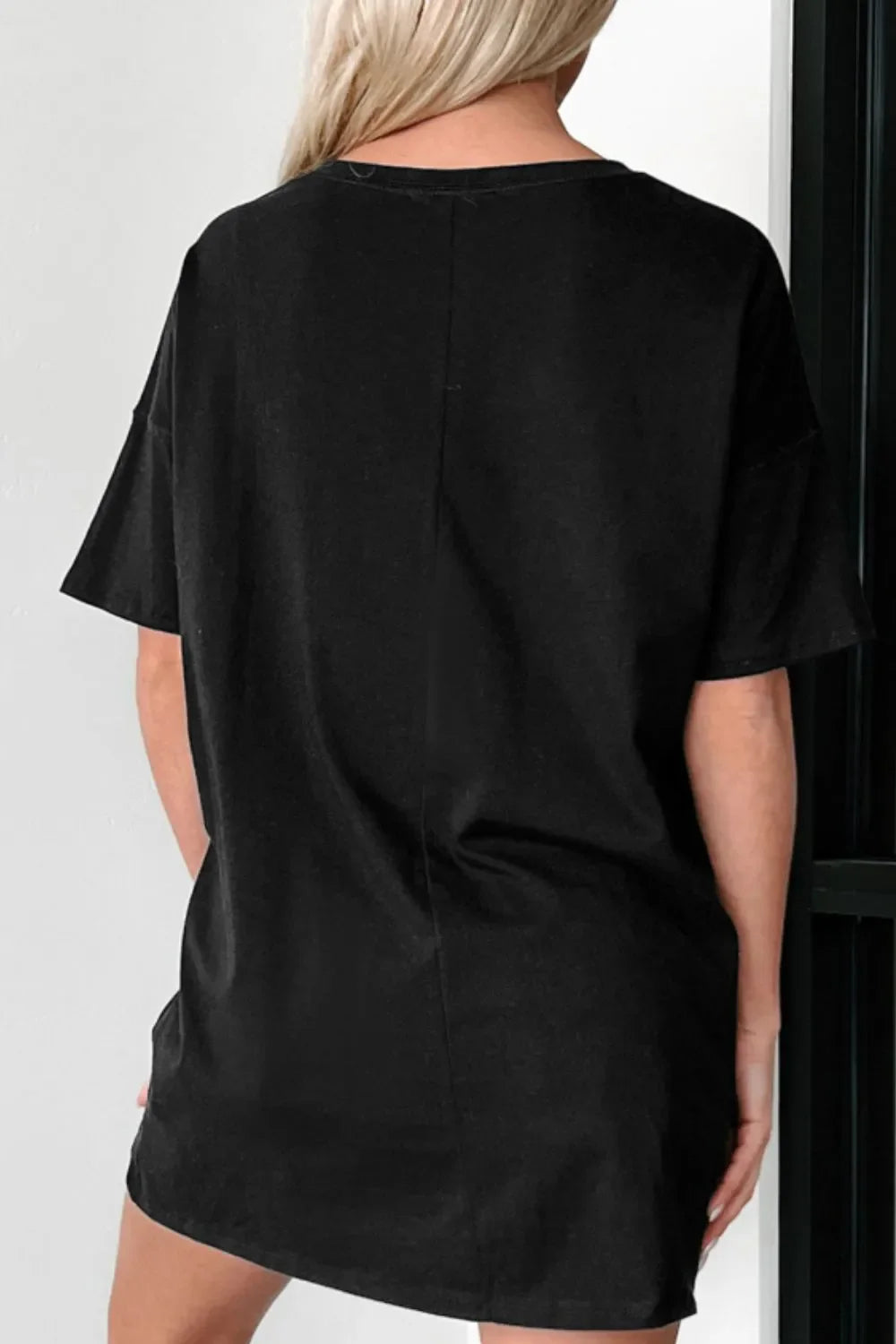 Graphic Round Neck Short Sleeve Oversized T-Shirt