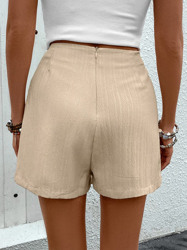 Pocketed High Waist Shorts with Zip.