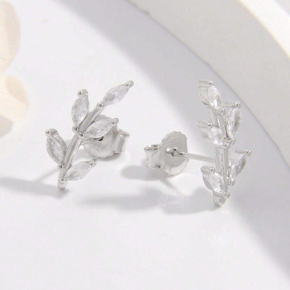 925 Sterling Silver Zircon Leaf Shape Earrings.