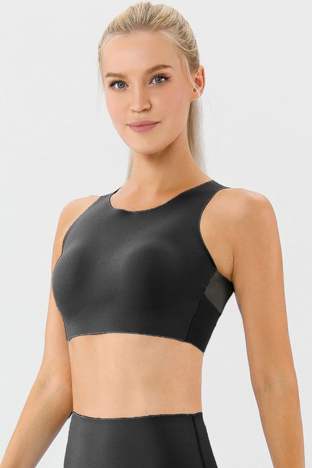 Round Neck Wide Strap Active Bra.