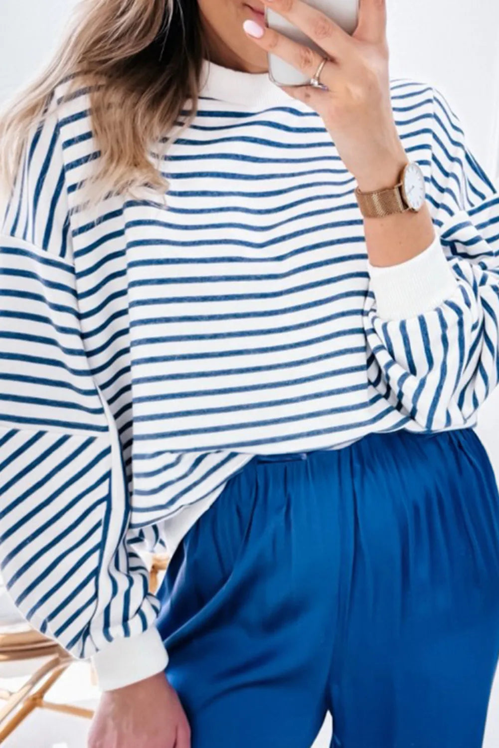 Casual Striped Sweatshirt - Long Sleeve, Opaque, Slight Stretch