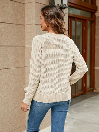 Round Neck Raglan Sleeve Sweater.