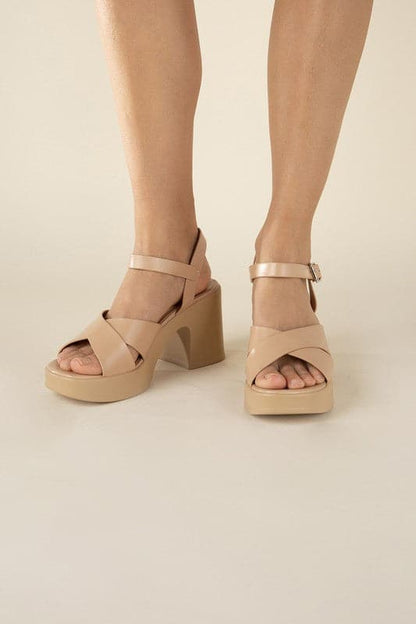 TOUCH-S Crisscross Sandal Heels.