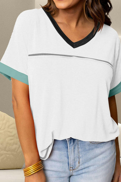 Color Block V-Neck Short Sleeve T-ShirtColor Block V-Neck Short Sleeve T-Shirt

Upgrade your casual wardrobe with our Color Block V-Neck Short Sleeve T-Shirt. This modern take on a classic tee offers a stLove Salve -Neck Short SleeveT-Shirts