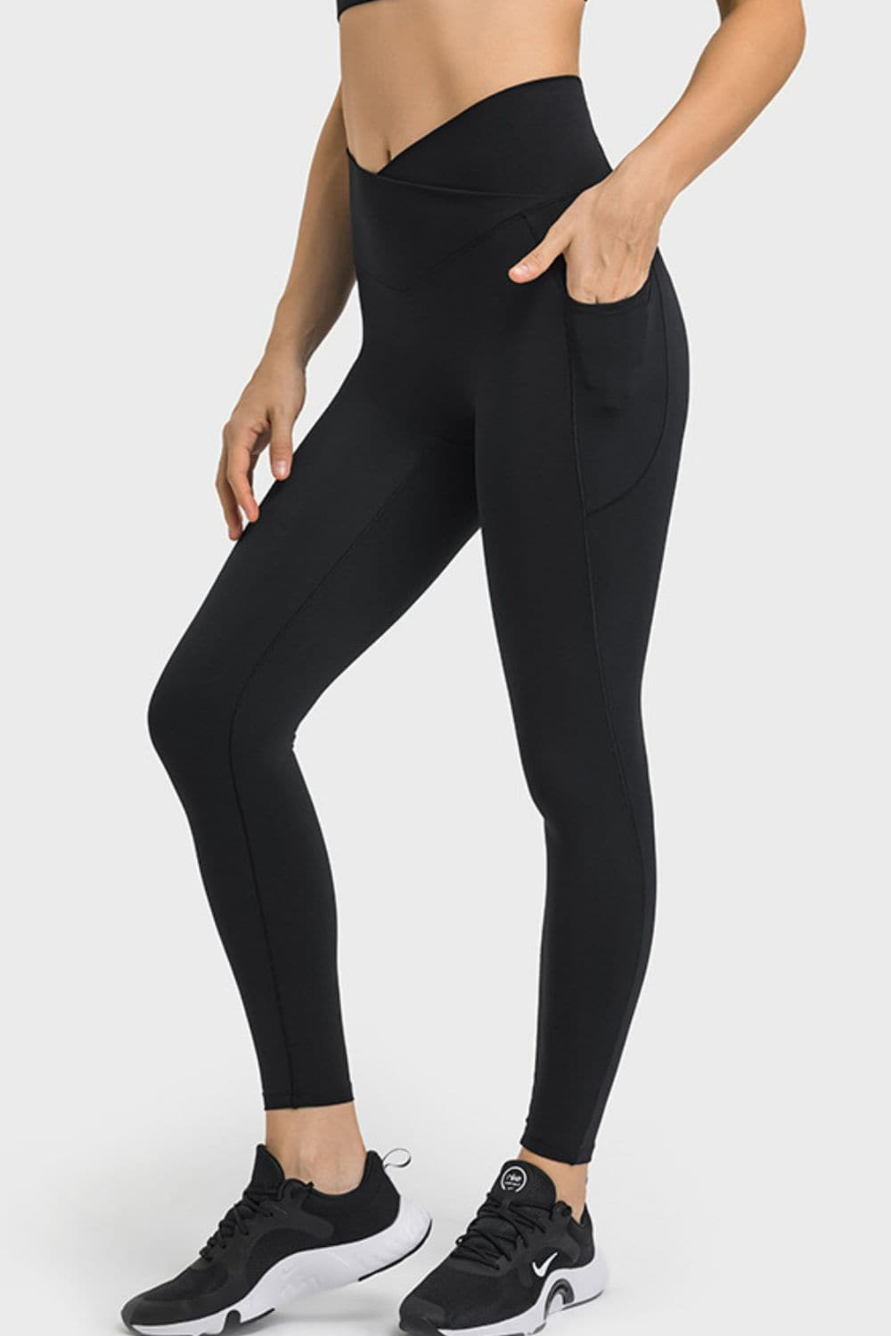 V-Waist Yoga Leggings with Pockets.