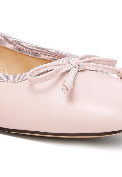 Chic square-toe ballerinas with bow detail